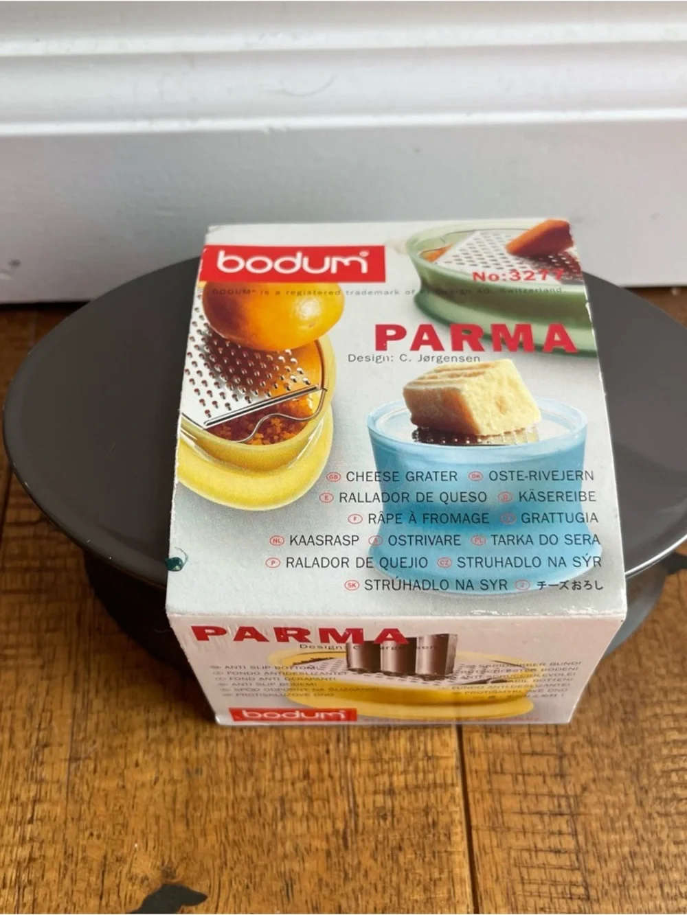 Bodum Parma Plastic Cheese Grater Box Lid Zester Danish design Jorgensen NEW